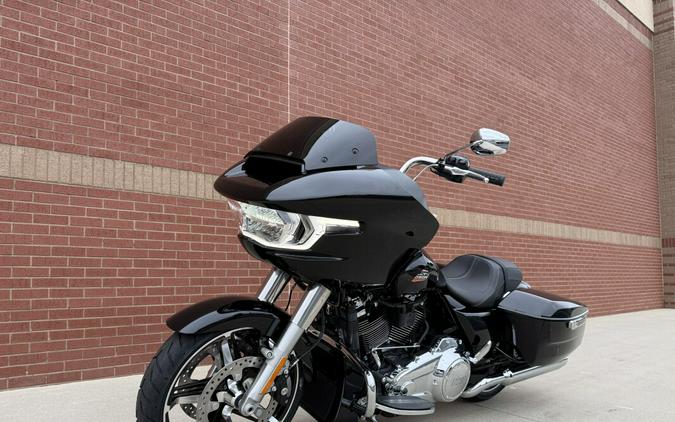 FLTRX 2025 Road Glide®