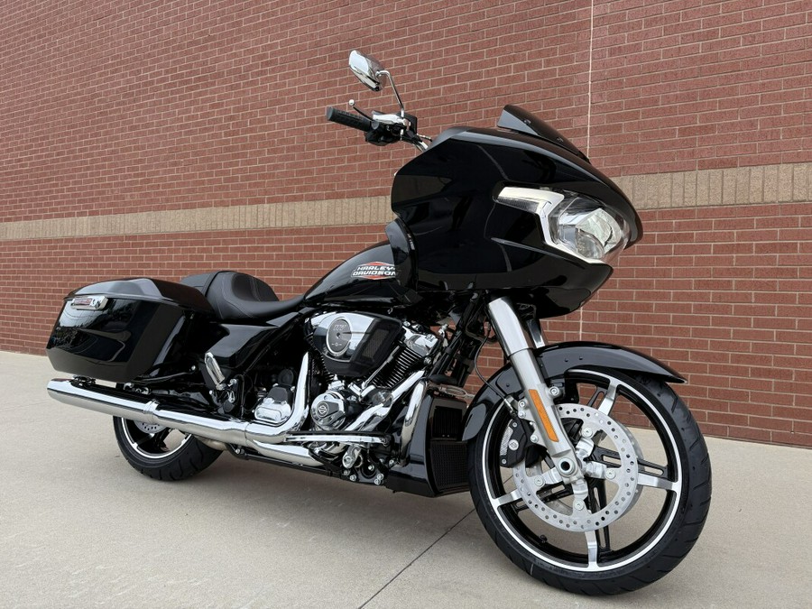 FLTRX 2025 Road Glide®
