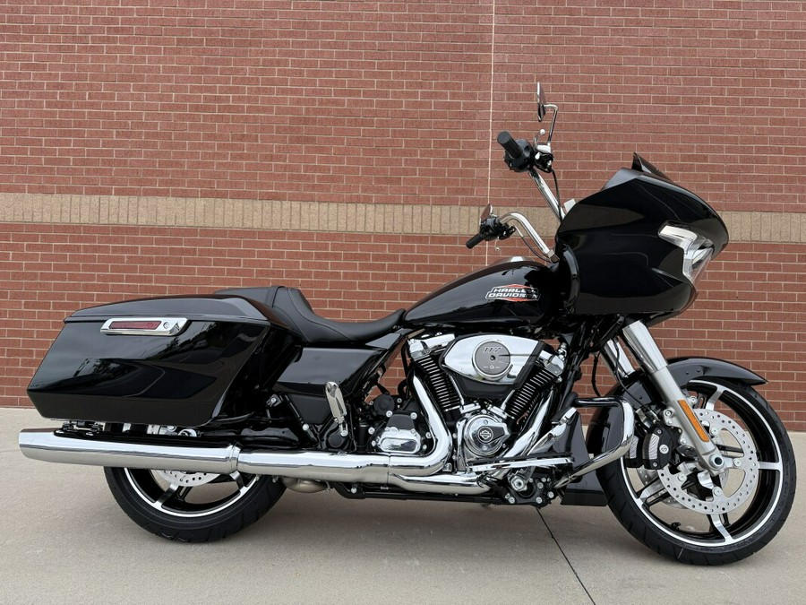 FLTRX 2025 Road Glide®