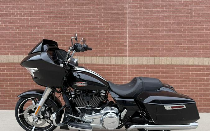 FLTRX 2025 Road Glide®