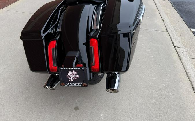 FLTRX 2025 Road Glide®