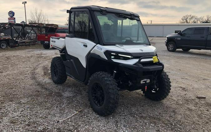 2026 Can-Am DEFENDER LTD CAB HD11