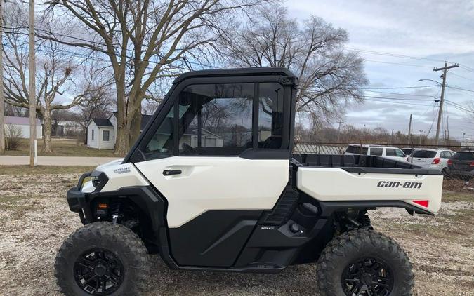 2026 Can-Am DEFENDER LTD CAB HD11