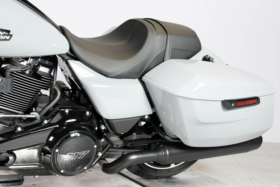 2026 Harley-Davidson Street Glide FLHX