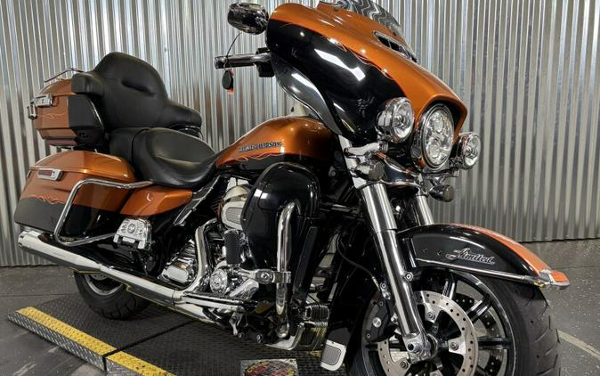 2015 Electra Glide Ultra Limited Two-Tone Amber Whiskey/Vivid Black