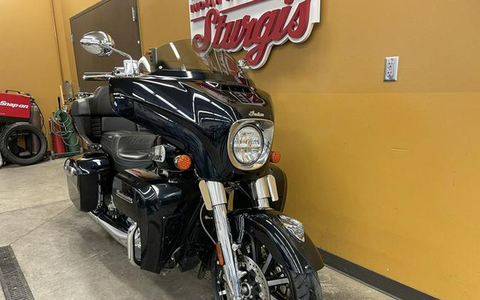 2021 Indian Roadmaster Limited Thunder Black Azure Crystal