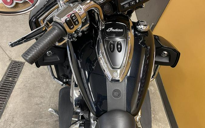 2021 Indian Motorcycle® Roadmaster® Limited Thunder Black Azure Crystal