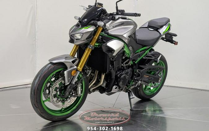 2025 Kawasaki Z900 SE ABS