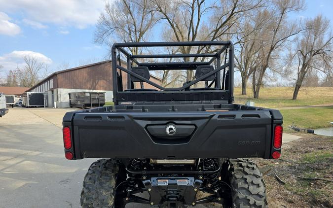 2025 Can-Am Defender MAX DPS HD9