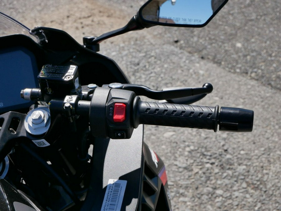 2026 APRILIA AP6114500YCT01