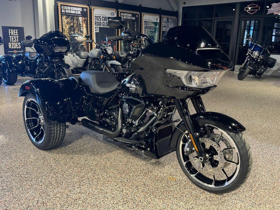 FLTRT 2026 Road Glide 3