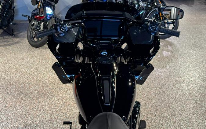 FLTRT 2026 Road Glide 3