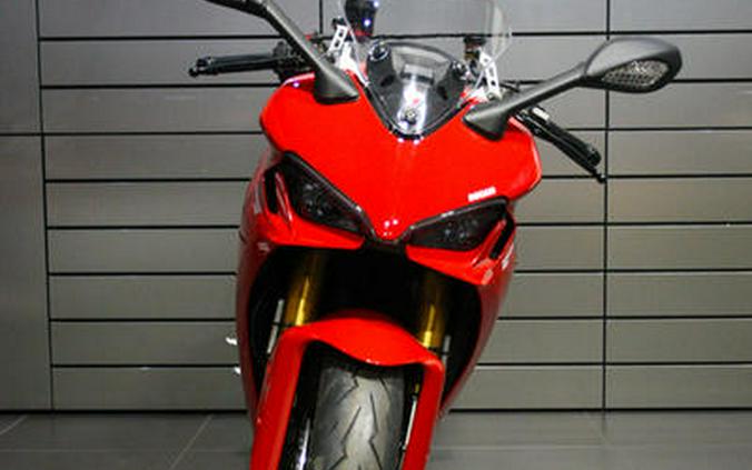 2024 Ducati Supersport 950 S Red