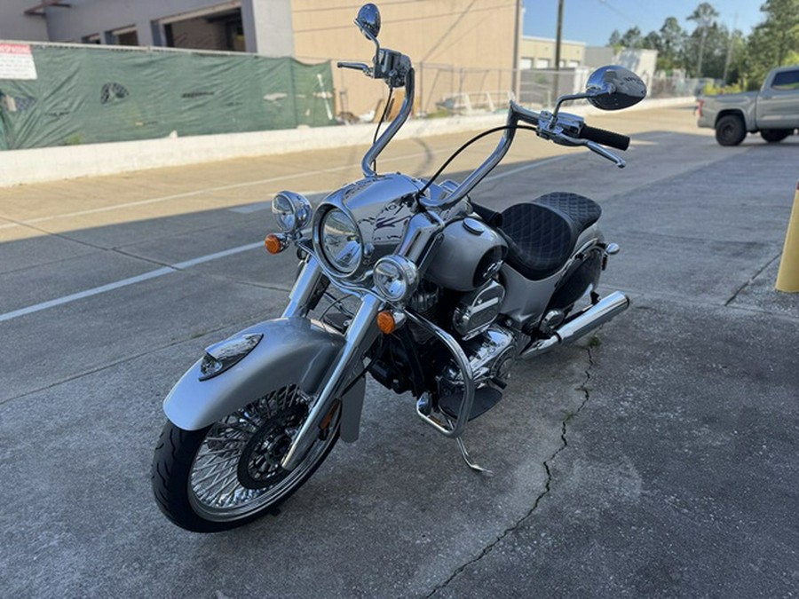 2016 Indian Chief Vintage Star Silver and Thunder Black Classic