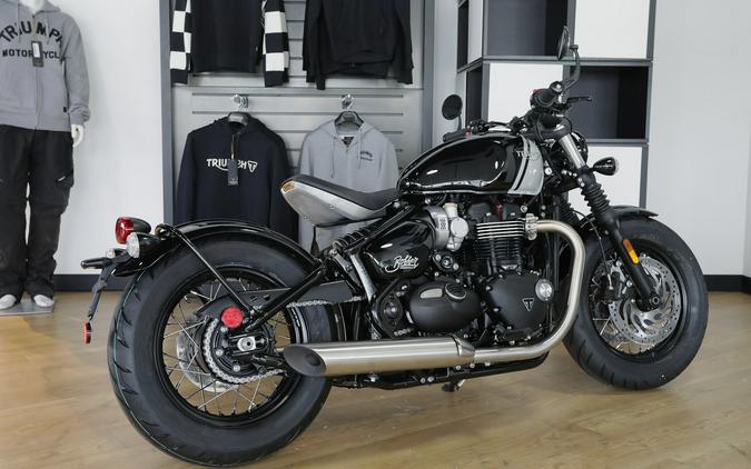 2024 Triumph BONNEVILLE BOBBER