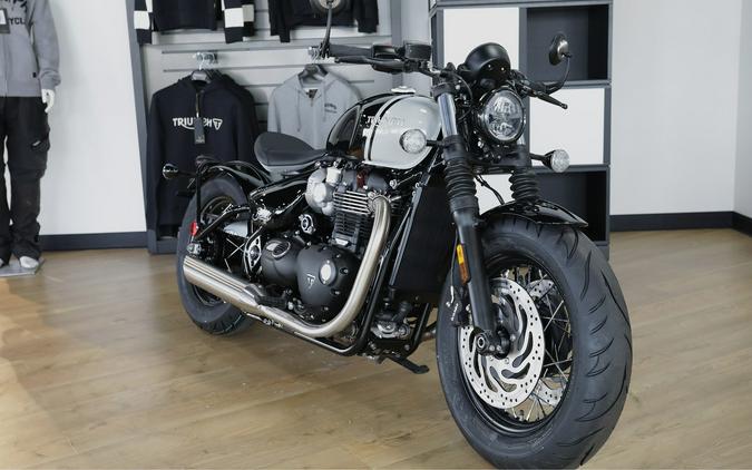 2024 Triumph BONNEVILLE BOBBER