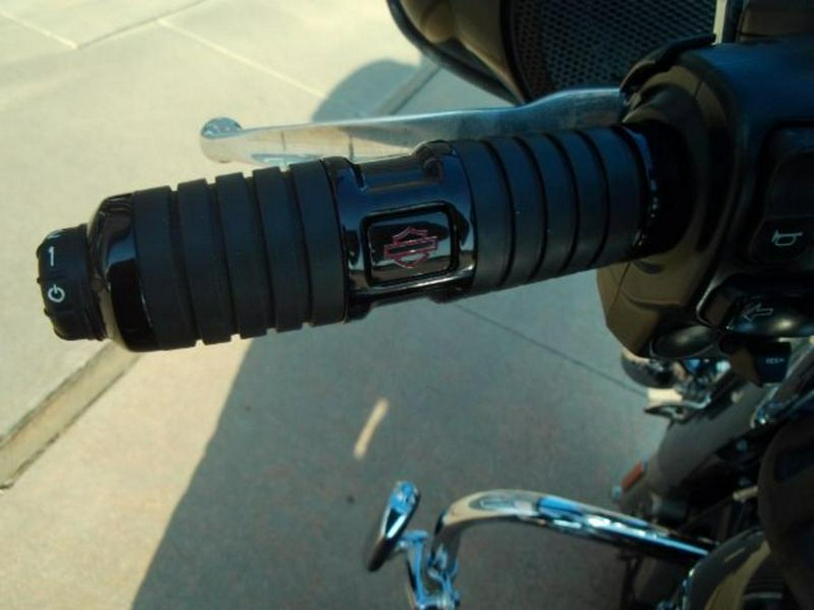 2019 Harley-Davidson® FLHR - Road King®