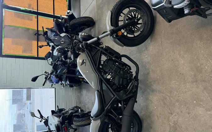 2026 Honda Rebel® 300 E-Clutch