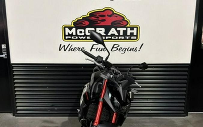 2026 Honda CB750 Hornet E-Clutch