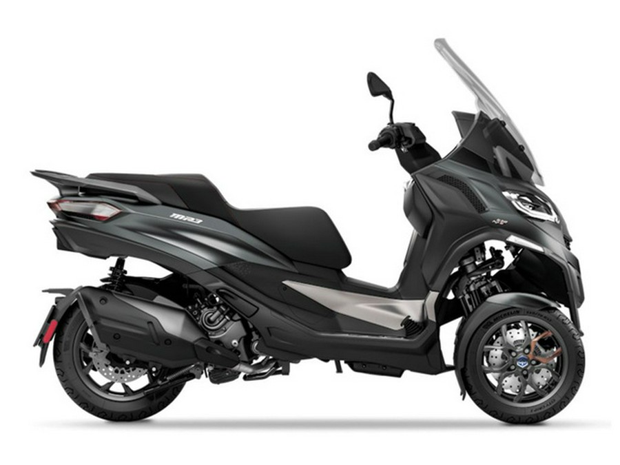 2027 Piaggio MP3 530 Exclusive