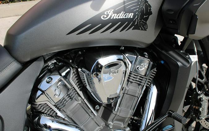2024 Indian Motorcycle® Challenger® Titanium Smoke