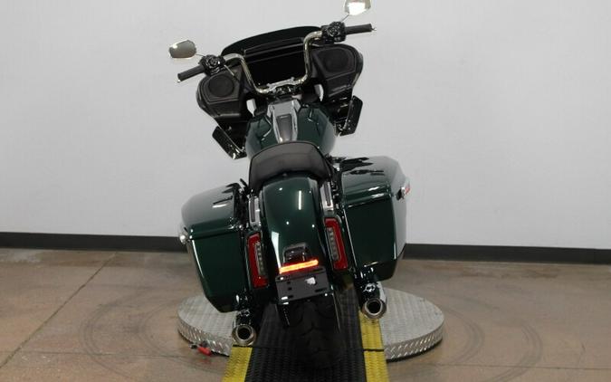 Harley-Davidson Road Glide® 2024 FLTRX 84394369 ALPINE GREEN