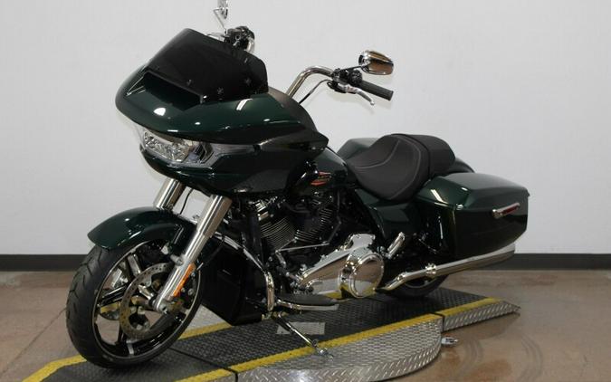 Harley-Davidson Road Glide® 2024 FLTRX 84394369 ALPINE GREEN