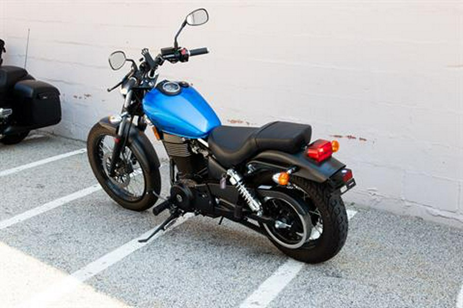 2019 Suzuki Boulevard S40