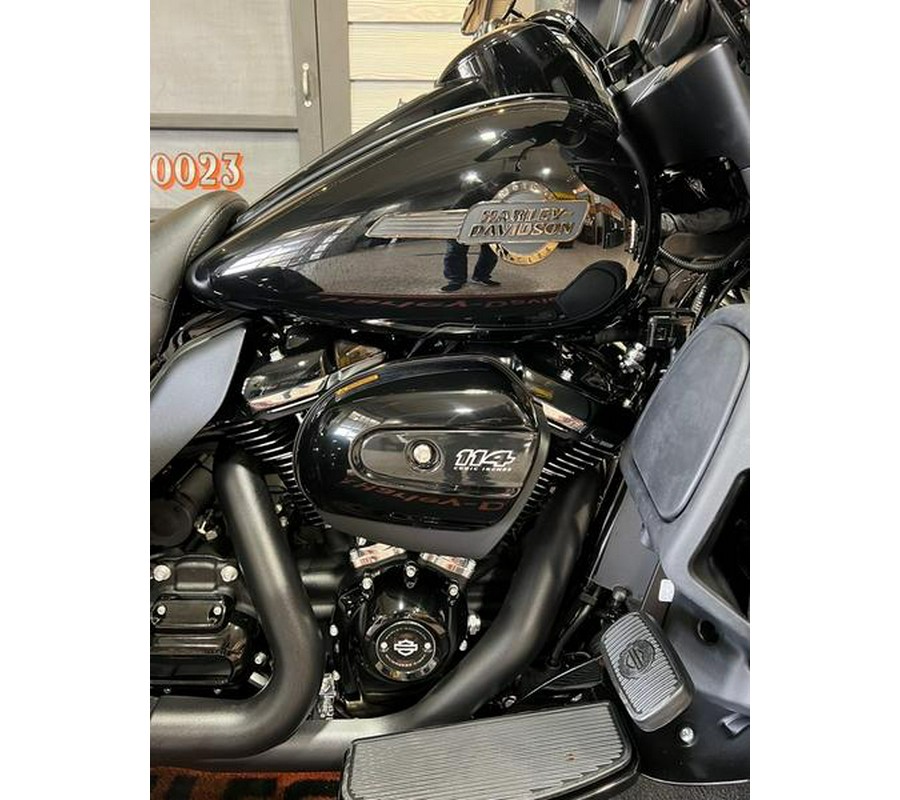 2025 Harley-Davidson® FLHTCUTG - Tri Glide® Ultra