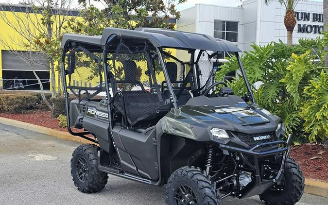 2025 Honda Pioneer 700-4 Deluxe