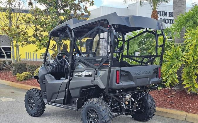 2025 Honda Pioneer 700-4 Deluxe