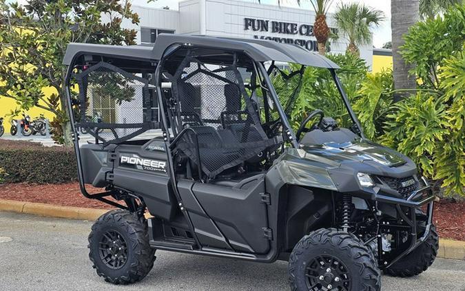 2025 Honda Pioneer 700-4 Deluxe