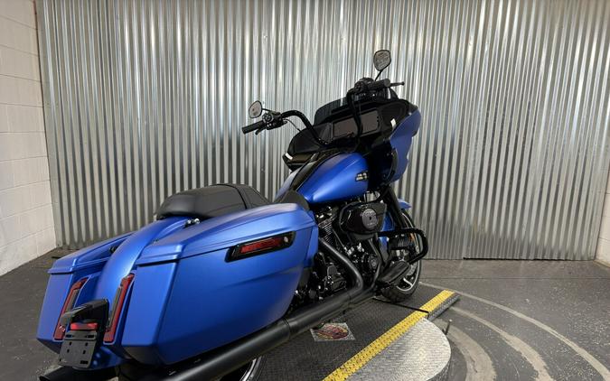 2026 Harley-Davidson Road Glide Aurora Blue Denim Black Trim