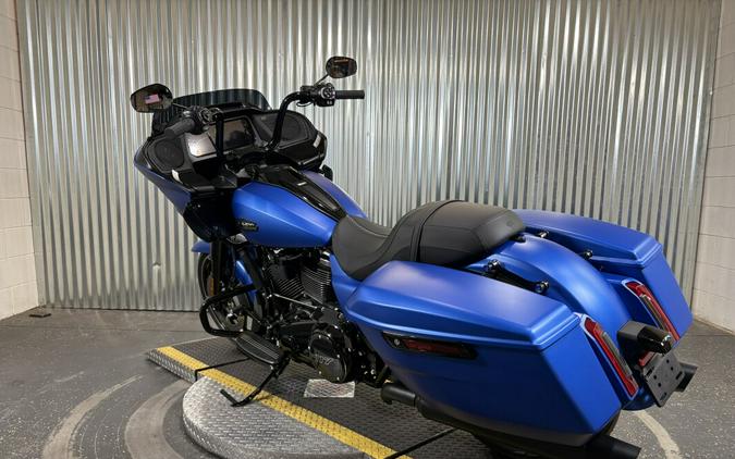 2026 Harley-Davidson Road Glide Aurora Blue Denim Black Trim