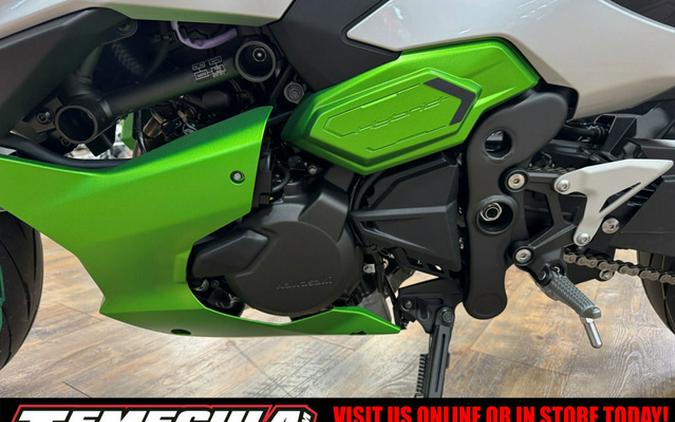 2024 Kawasaki Ninja 7 Hybrid ABS