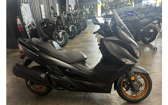 2027 AN400AM7 - Suzuki