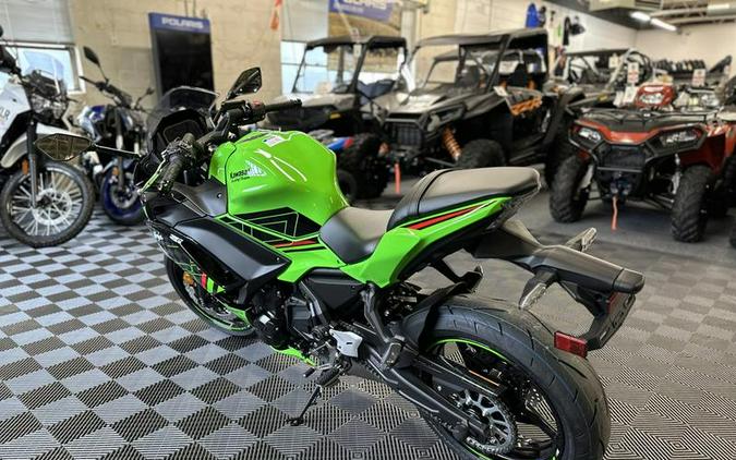 2024 Kawasaki Ninja® 650 KRT Edition ABS