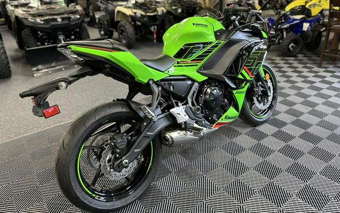 2024 Kawasaki Ninja® 650 KRT Edition ABS