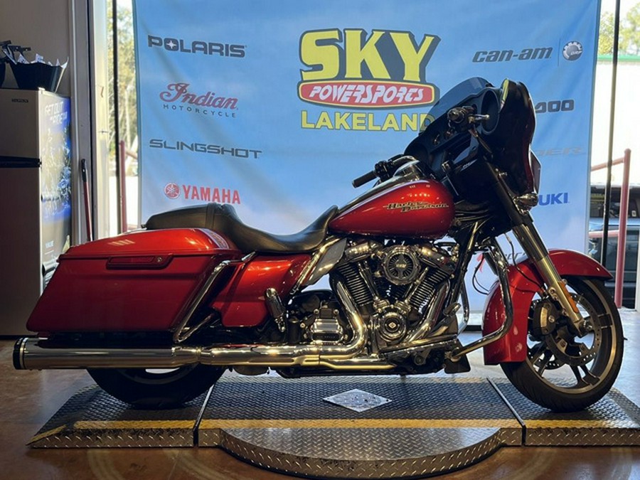 2019 Harley-Davidson FLHX - Street Glide