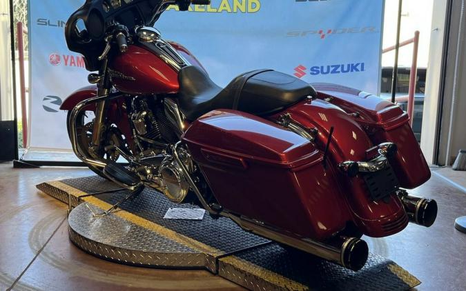 2019 Harley-Davidson FLHX - Street Glide