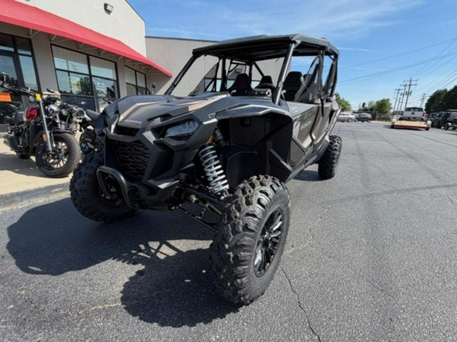 2026 Honda® Talon 1000R-4 FOX Live Valve