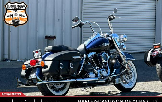 2013 Harley-Davidson Road King FLHRC