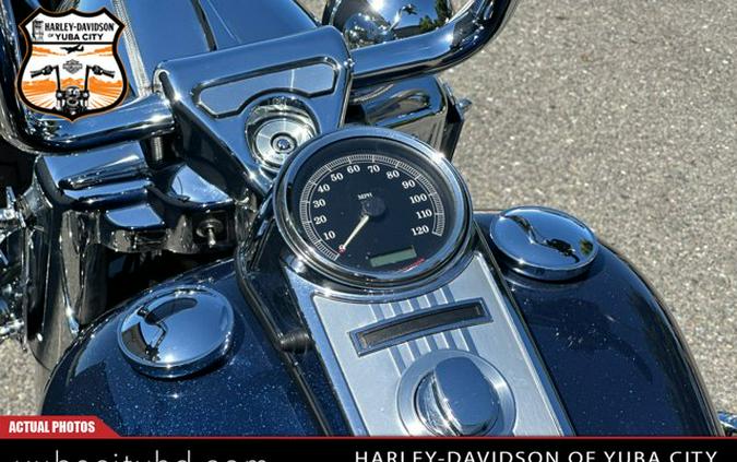 2013 Harley-Davidson Road King FLHRC