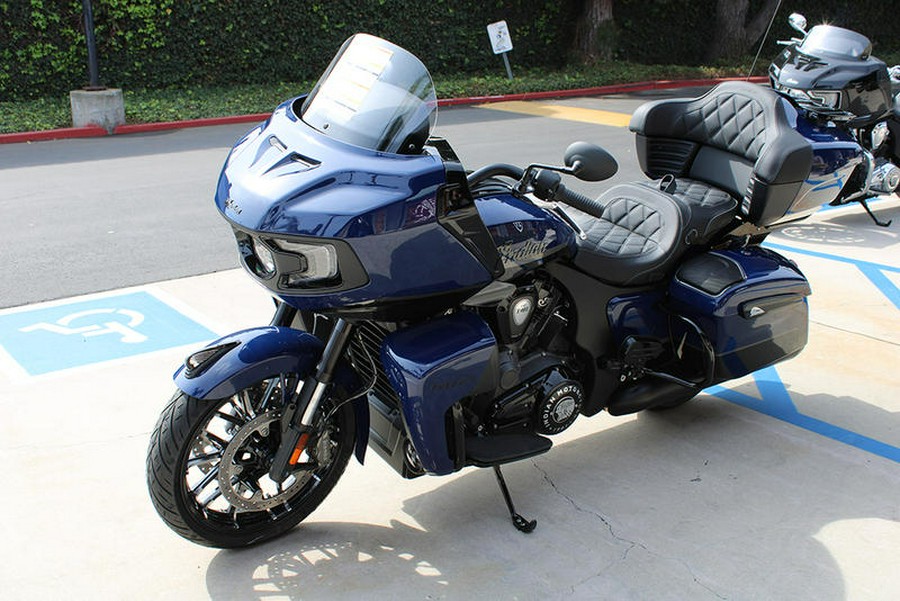 2024 Indian Motorcycle® Pursuit® Dark Horse® with PowerBand Audio Package Springfield Blue