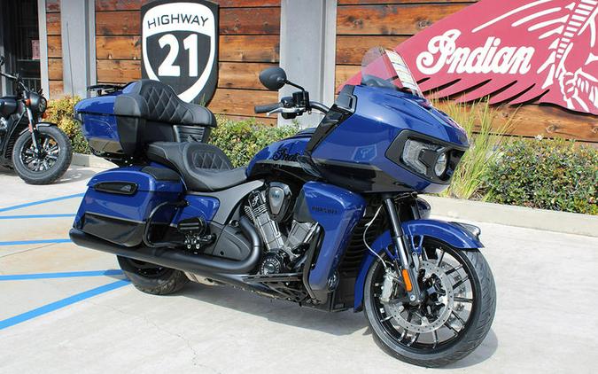 2024 Indian Motorcycle® Pursuit® Dark Horse® with PowerBand Audio Package Springfield Blue