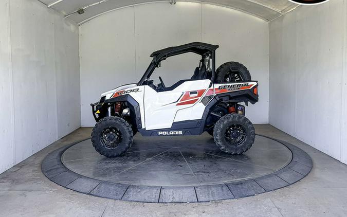 2017 Polaris GENERAL 1000 EPS White Lightning
