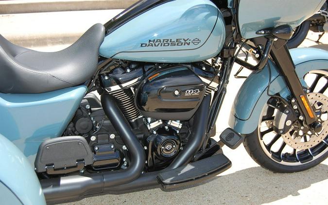 2024 Harley-Davidson® FLTRT - Road Glide® 3