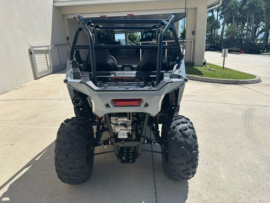 2024 Polaris RZR 200 EFI