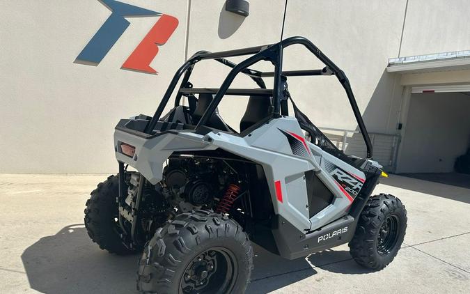 2024 Polaris RZR 200 EFI