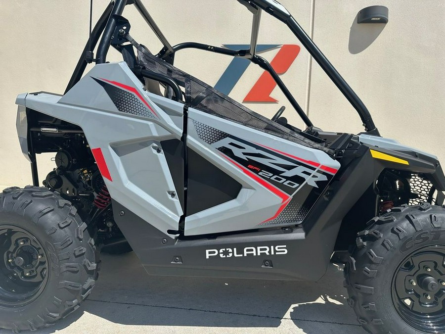 2024 Polaris RZR 200 EFI